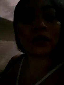 Sophia_Brunett live sex cam