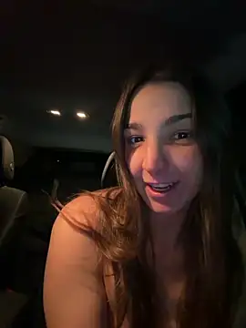 DoriDeluxe66 live sex cam