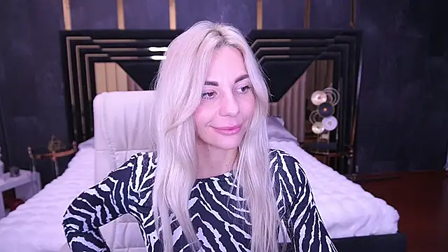 BellaRayyy live sex cam