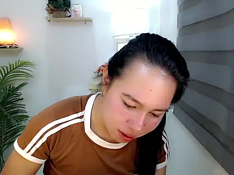 Ur_lovely_kim live sex cam