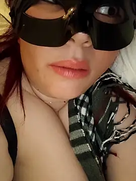 Virginass2000 live sex cam