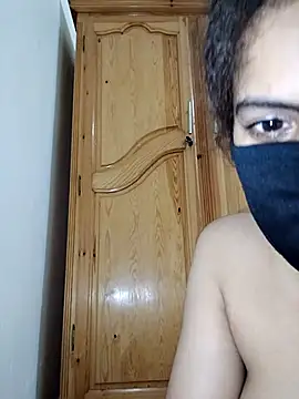 ghadiraa live sex cam