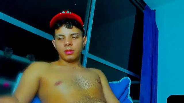 Alessandro_1610 live sex cam