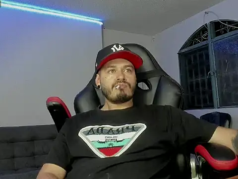 ragnar_lothbrok777 live sex cam