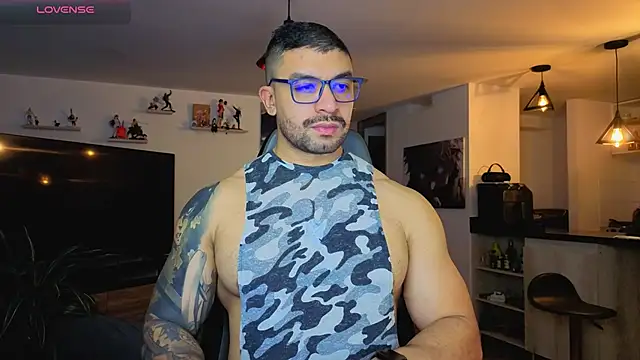 Michael_Diamond live sex cam