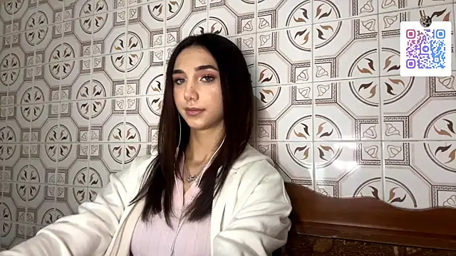 LinaMour live sex cam