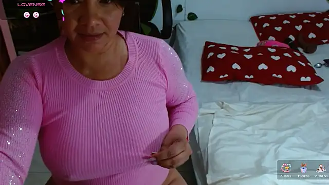 hiilarybrown live sex cam