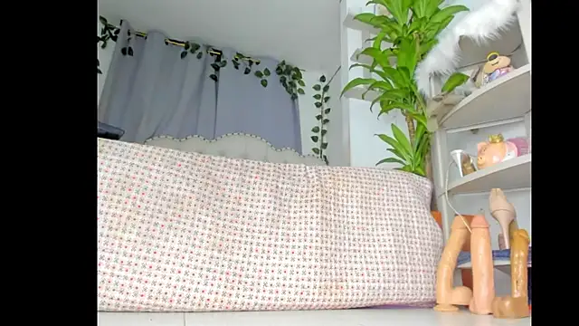 khalyn_jenner live sex cam