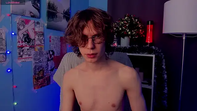 LeoBensyten live sex cam