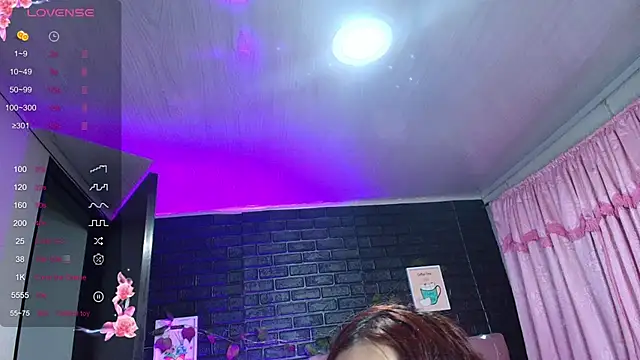 loren_tits24 live sex cam