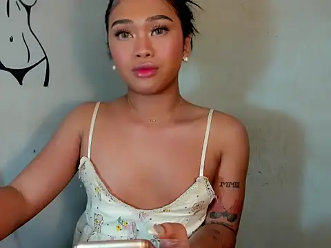 Exotic_alyssa69 live sex cam