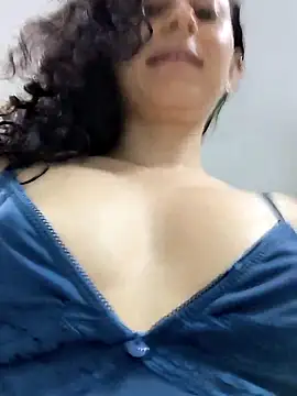 Meiii27 live sex cam