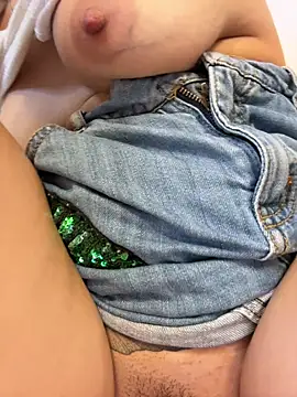 Miss-Abbii live sex cam