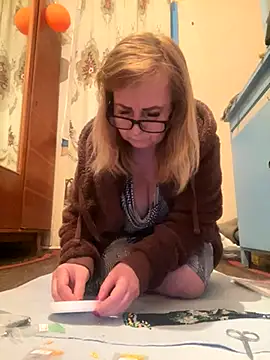 Irina2909@xh live sex cam