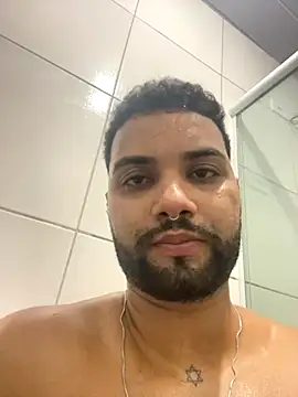 EuuupravcS2 live sex cam