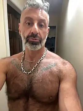 DaddySnowXX live sex cam