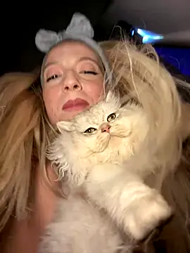 Ella_Charm live sex cam