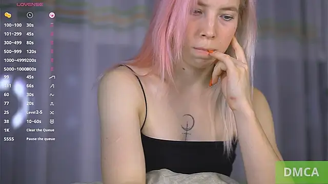 JuliannaWenger live sex cam