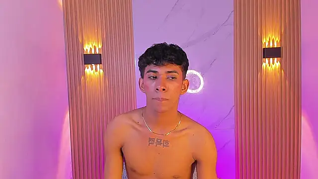 Ethan_thouse live sex cam