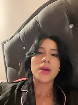 Ale_Lewis live sex cam