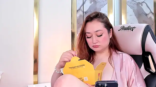 SalommeFlores live sex cam