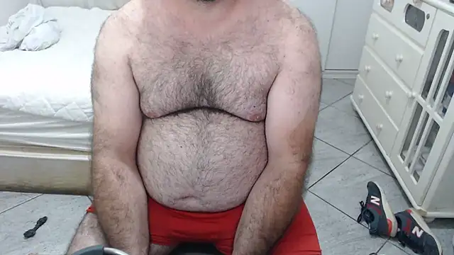 MysterBearMG live sex cam