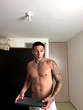 sendfer live sex cam