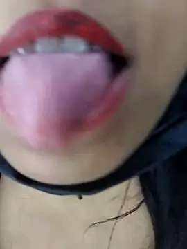 Alina_hot00 live sex cam