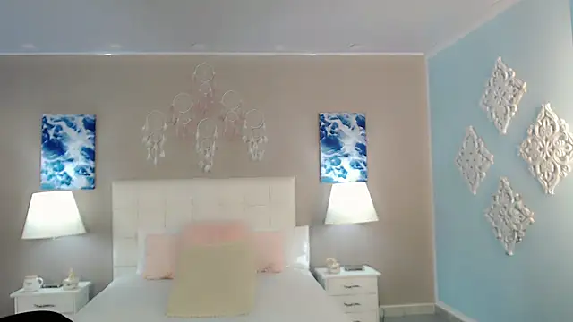 _Maddison_Ivanova_ live sex cam