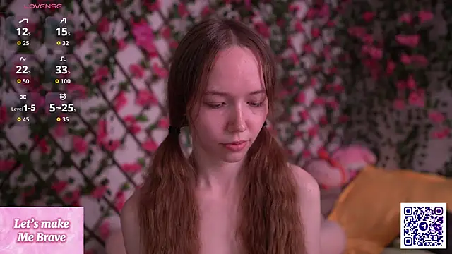 Petite_Polly live sex cam