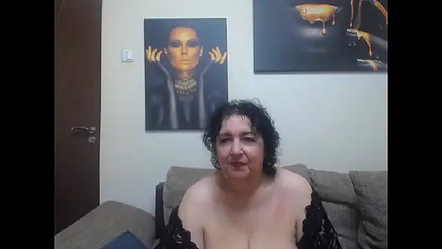 maturekorine live sex cam