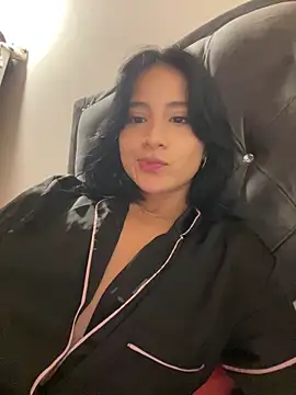 Ale_Lewis live sex cam