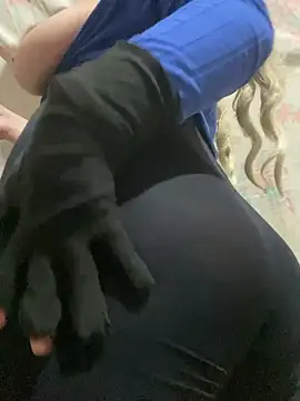 Cuckold-masters-dog live sex cam