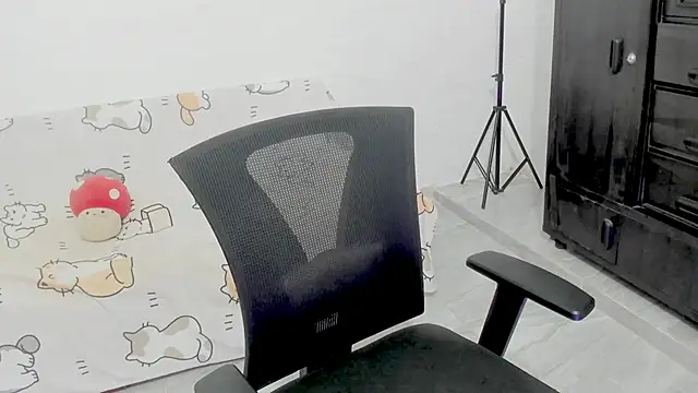 Naoko_7w7 live sex cam