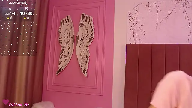 PinkySparks live sex cam