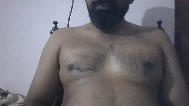 Horney_spidy live sex cam