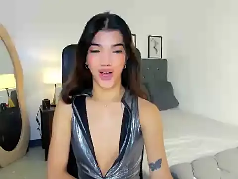 CassieSommereux live sex cam