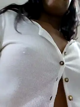 Maya_Lewis live sex cam