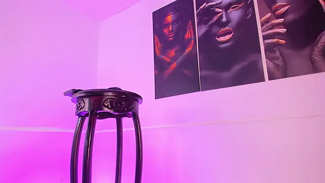 Sophia_Cameron live sex cam