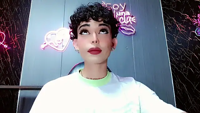 Marian_LV live sex cam