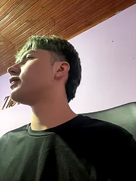 AlexanderCollman live sex cam