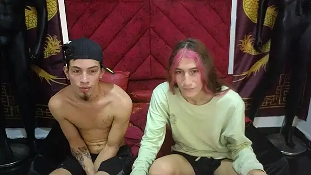 Pride_couple live sex cam