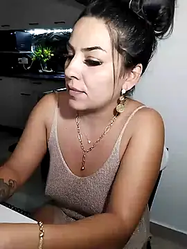 hot-babygirl live sex cam