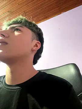 AlexanderCollman live sex cam