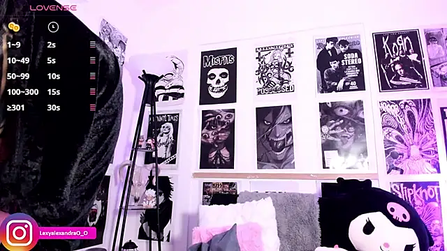 Lexyjoycce live sex cam