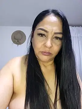 Gina_Myers live sex cam