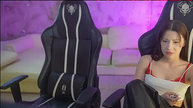 Goldie_Flame live sex cam