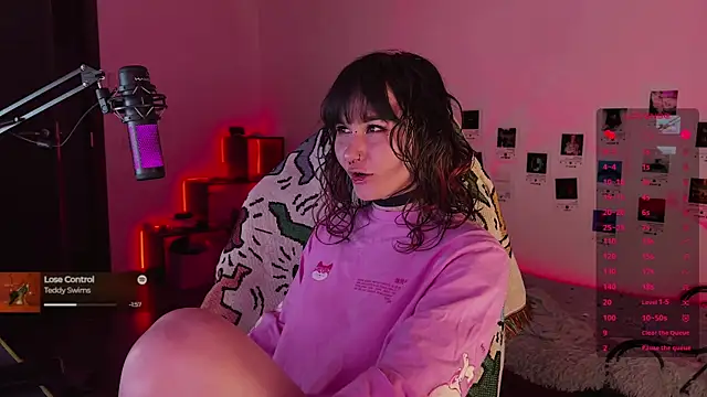 deadlysweet live sex cam