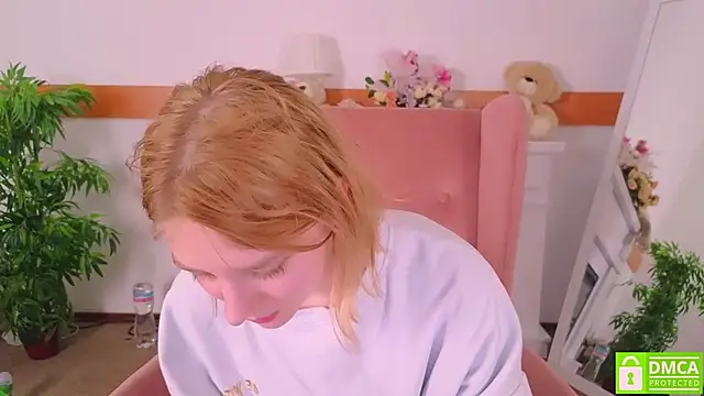 MirraBellanta live sex cam