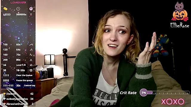 EllieeRose live sex cam